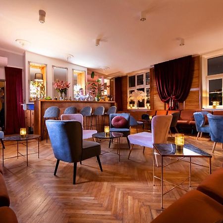 Holiday Suites Cracow Красков Екстериор снимка