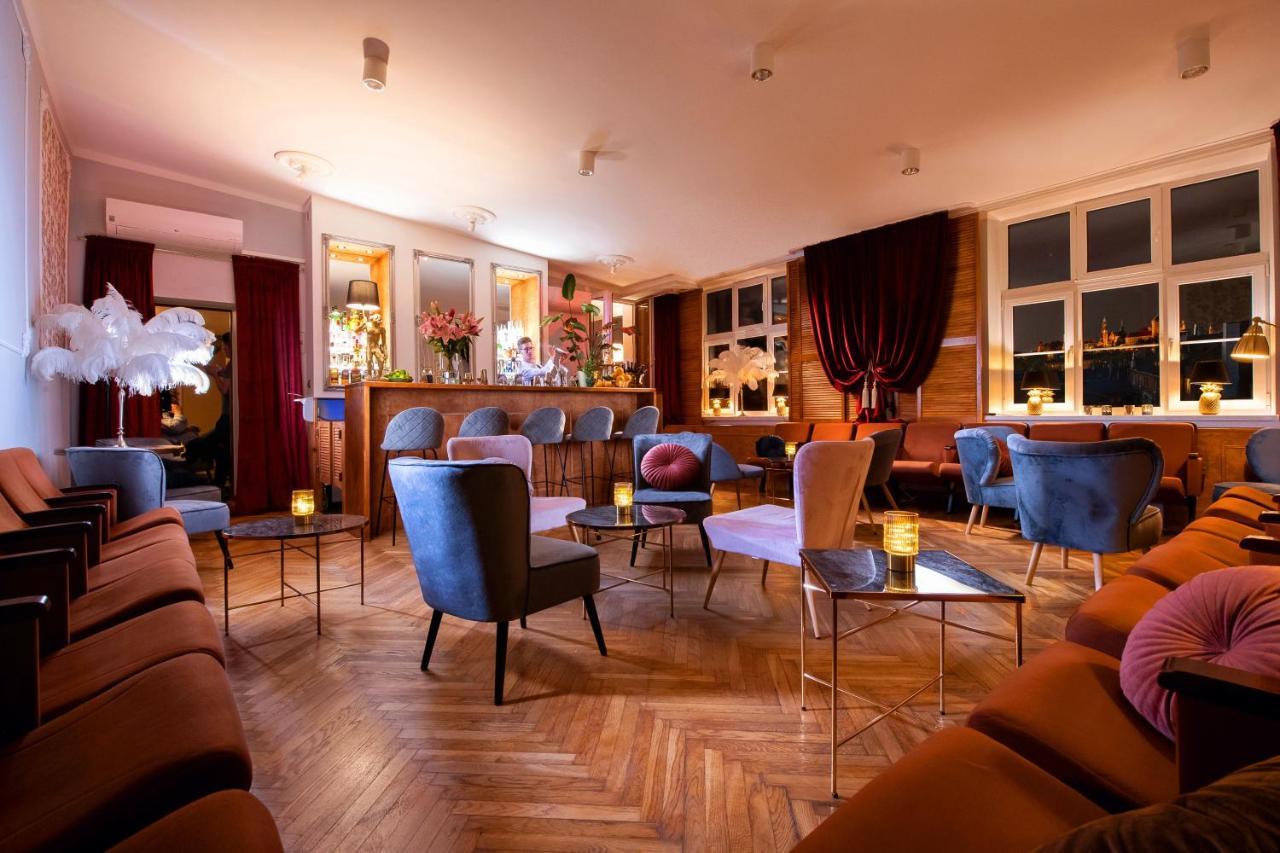 Holiday Suites Cracow Красков Екстериор снимка