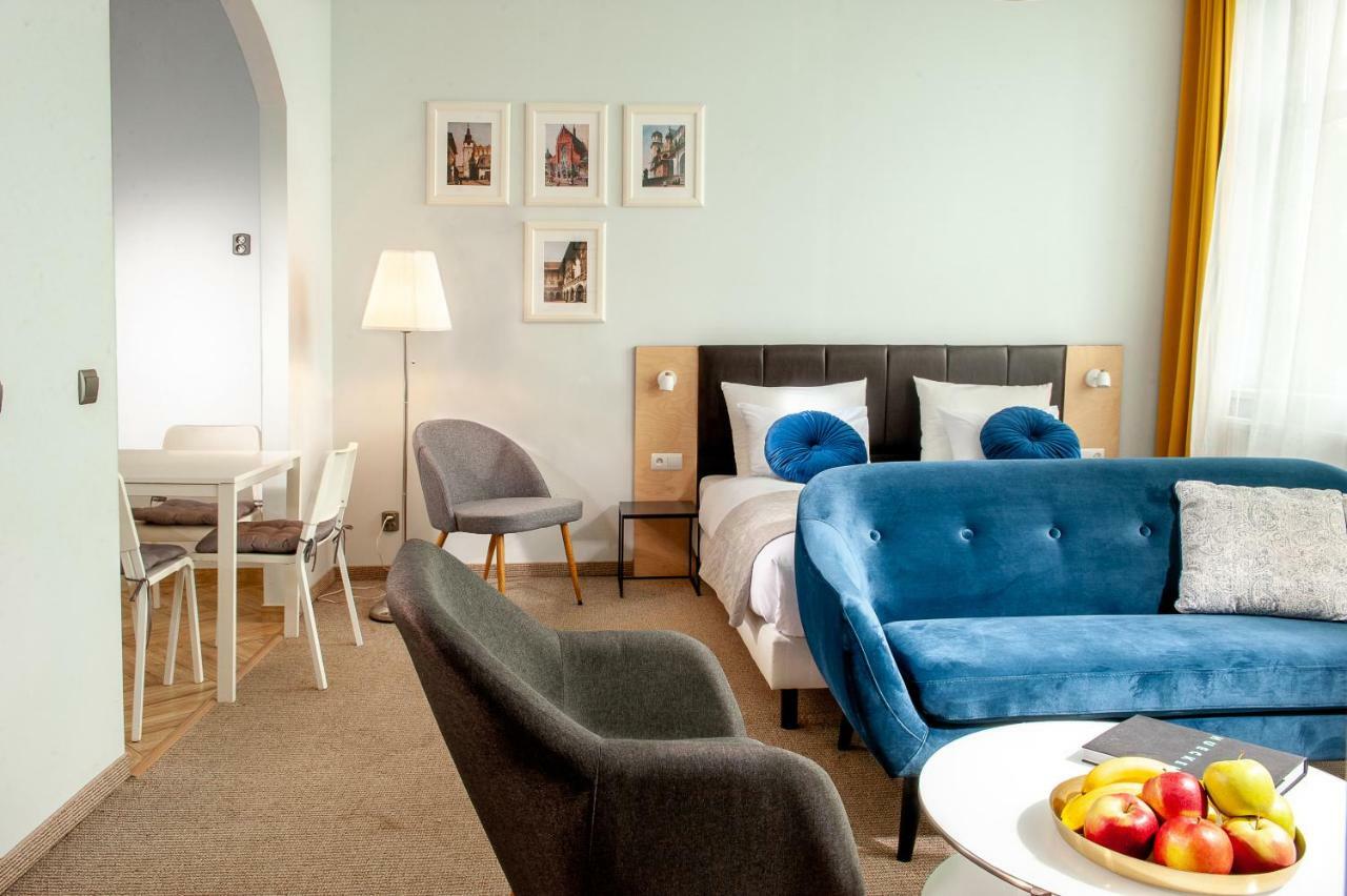 Holiday Suites Cracow Красков Екстериор снимка