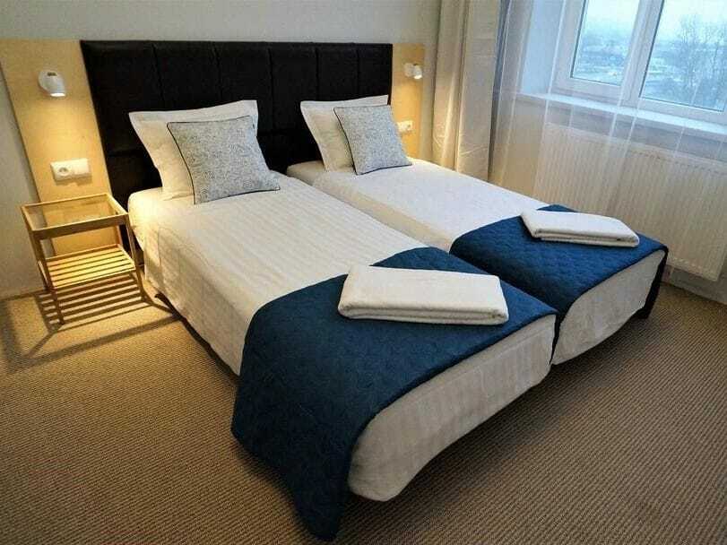 Holiday Suites Cracow Красков Екстериор снимка